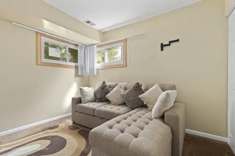 109 Walnut Street Park Forest IL 60466
