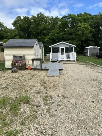 29-370 Woodhaven Lakes Sublette IL 61367