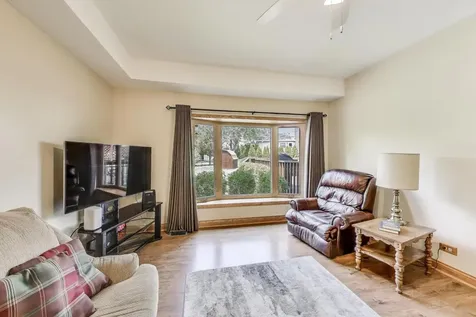 206 West Hintz Road Arlington Heights IL 60004