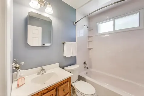 206 West Hintz Road Arlington Heights IL 60004