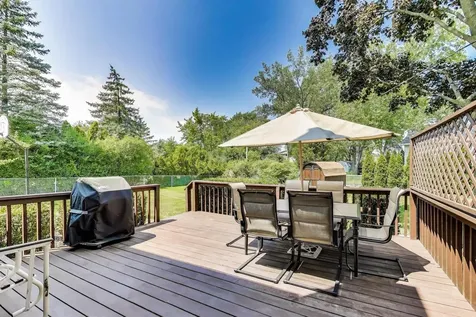 206 West Hintz Road Arlington Heights IL 60004