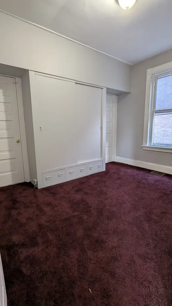 8817 South Elizabeth Street Chicago IL 60620
