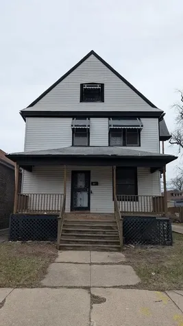 8817 South Elizabeth Street Chicago IL 60620