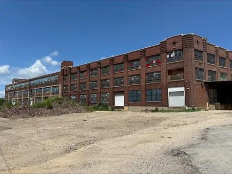 301 West 3rd Street Sterling IL 61081