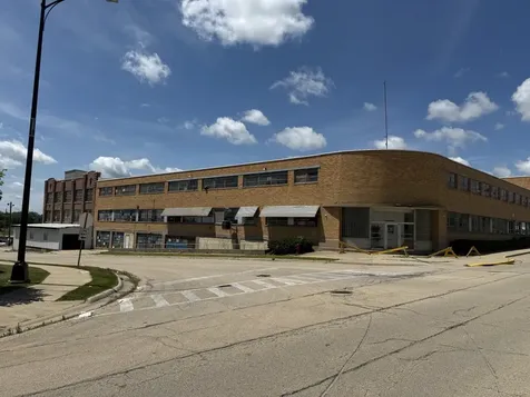 301 West 3rd Street Sterling IL 61081