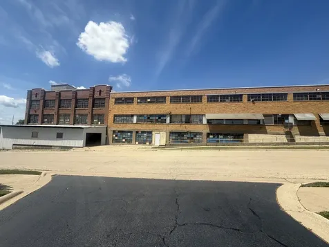 301 West 3rd Street Sterling IL 61081