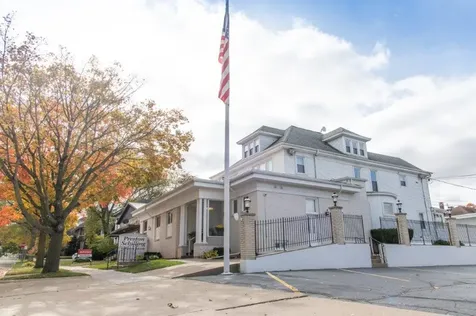 213 Crawford Avenue Dixon IL 61021