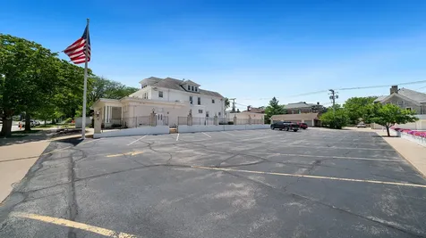 213 Crawford Avenue Dixon IL 61021