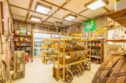 23080 Waller Road Fulton IL 61252