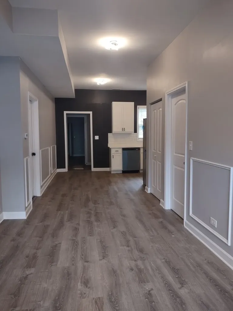 11531 South Perry Avenue Chicago IL 60628