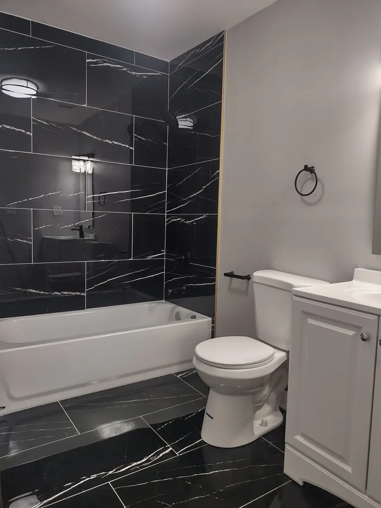 11531 South Perry Avenue Chicago IL 60628