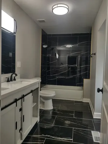 11531 South Perry Avenue Chicago IL 60628
