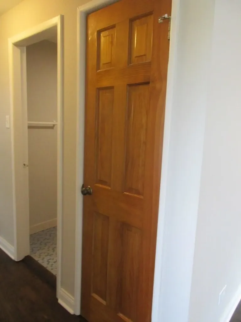 2012 West 111th Street Chicago IL 60643