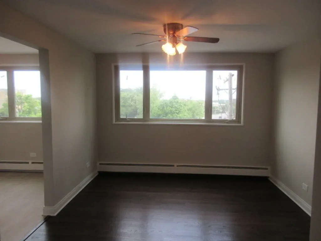 2012 West 111th Street Chicago IL 60643