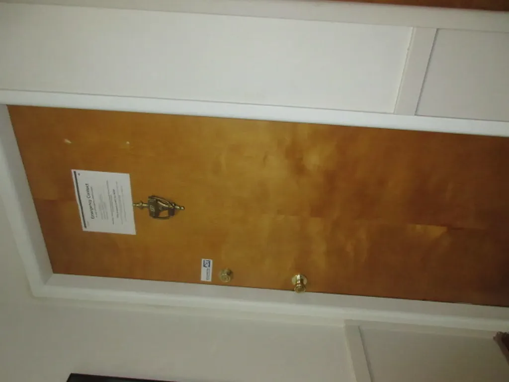 2012 West 111th Street Chicago IL 60643