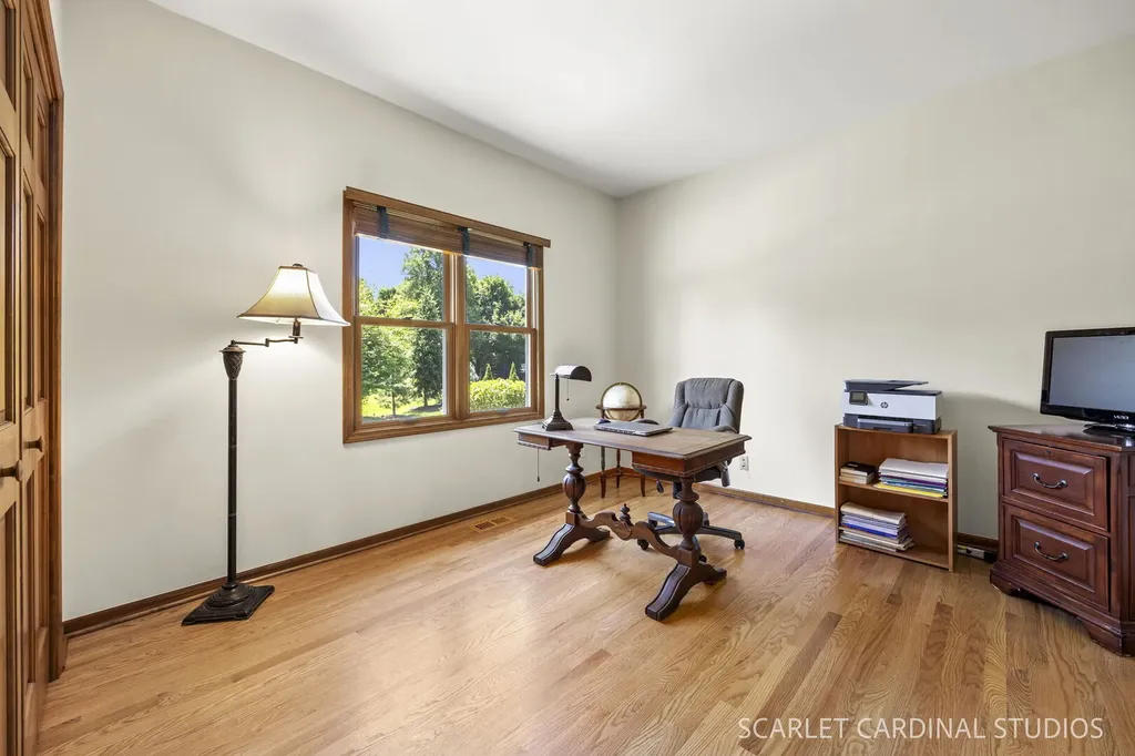 1012 Conan Doyle Road Naperville IL 60564