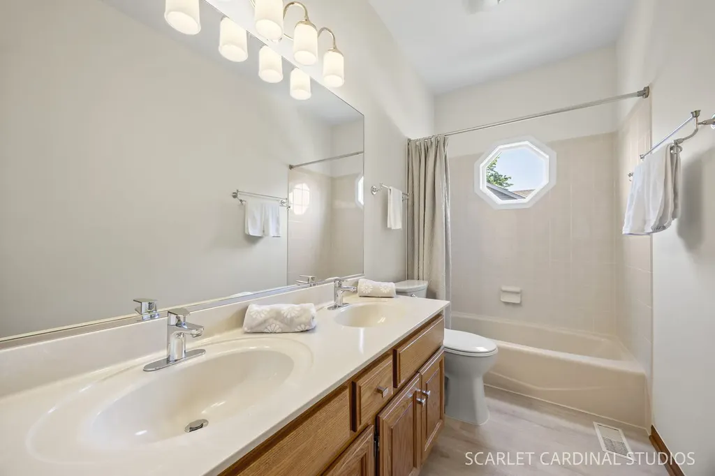 1012 Conan Doyle Road Naperville IL 60564