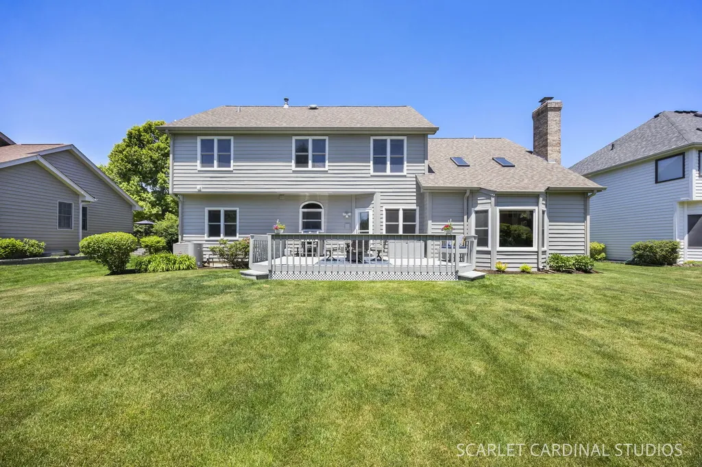 1012 Conan Doyle Road Naperville IL 60564