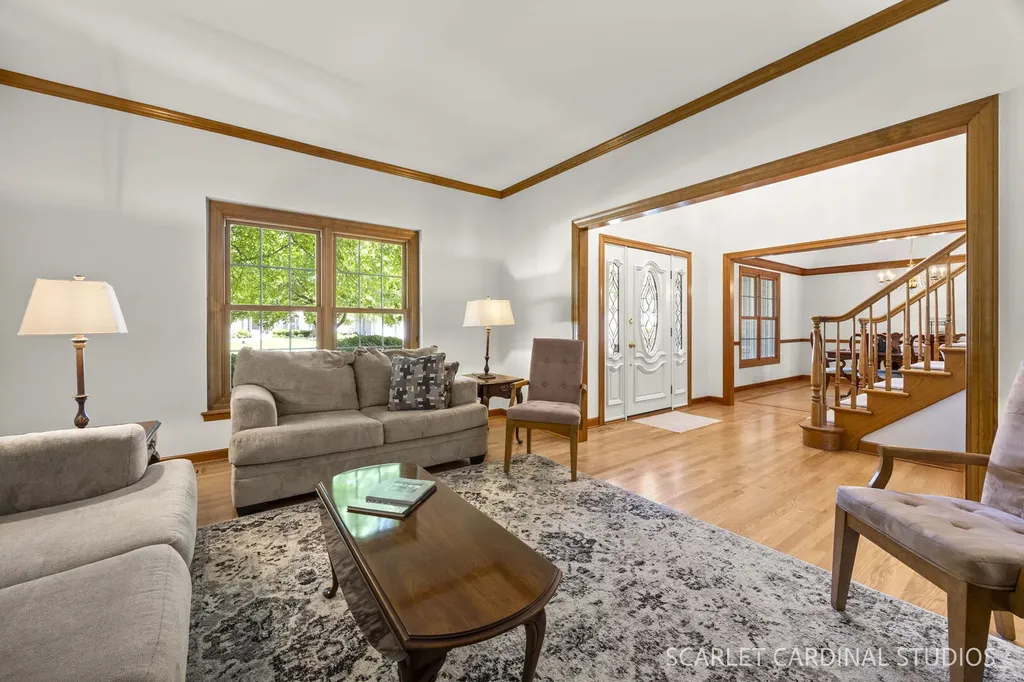1012 Conan Doyle Road Naperville IL 60564