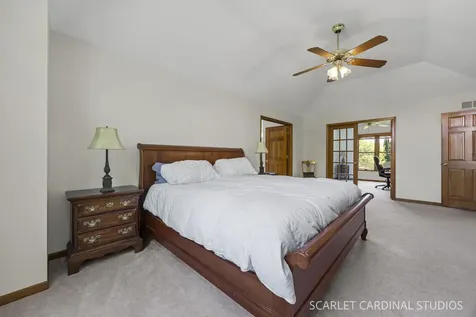 1012 Conan Doyle Road Naperville IL 60564