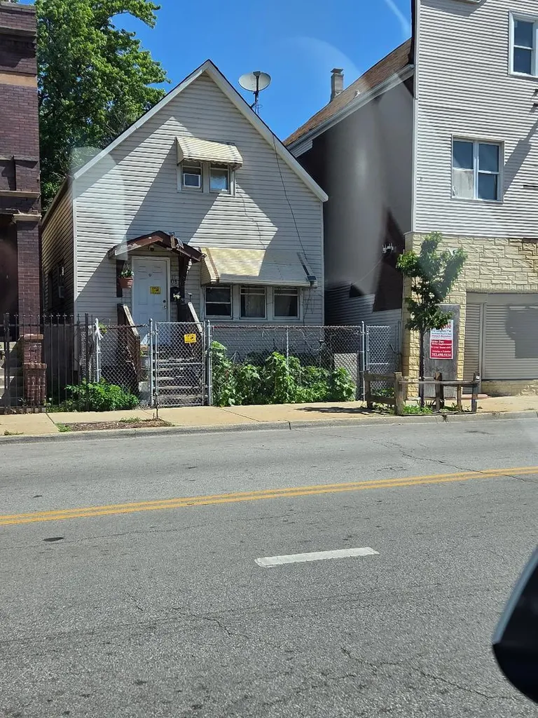 1208 West 51st Street Chicago IL 60609