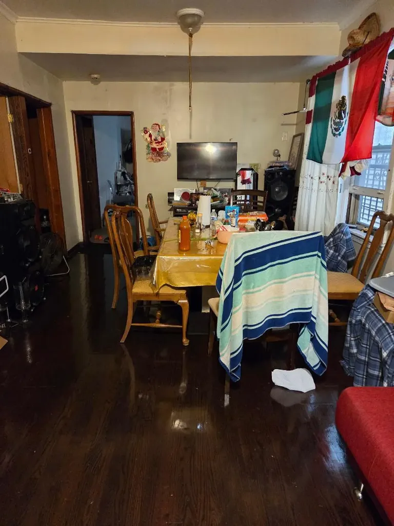 1208 West 51st Street Chicago IL 60609