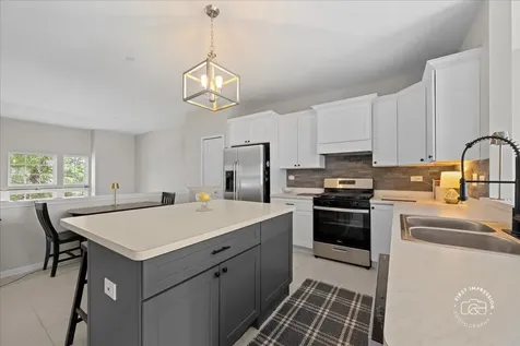 1146 Kilbery Lane North Aurora IL 60542