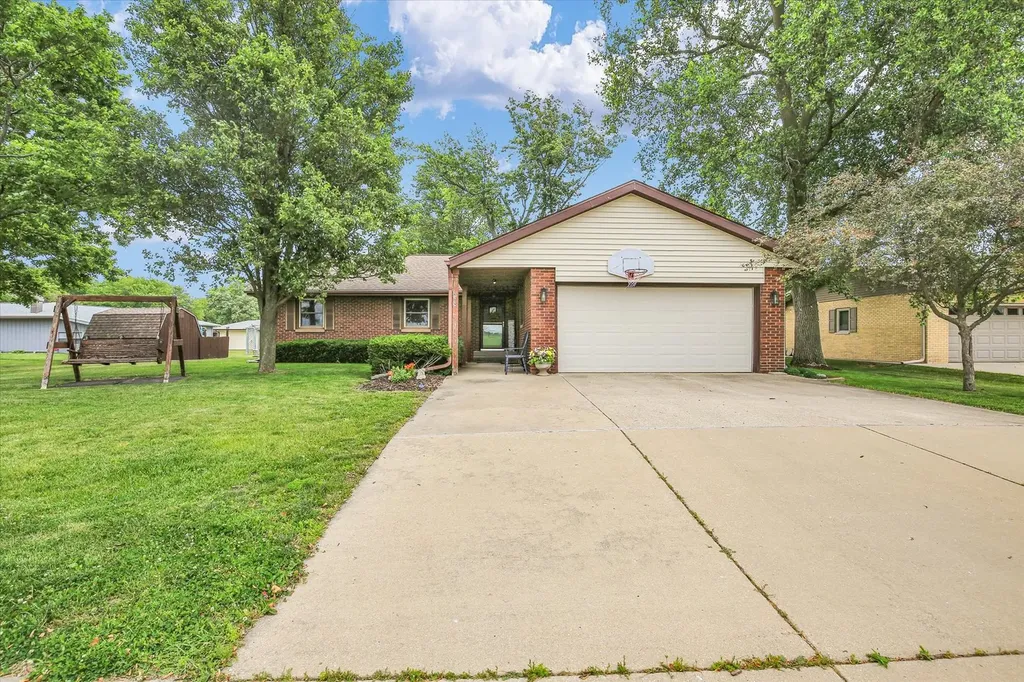210 North Prospect Avenue Savoy IL 61874