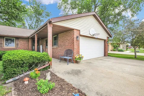 210 North Prospect Avenue Savoy IL 61874