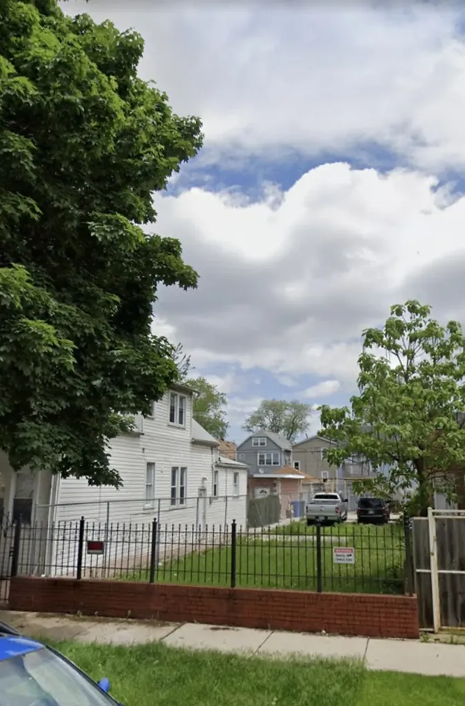 2503 North Lotus Avenue Chicago IL 60639