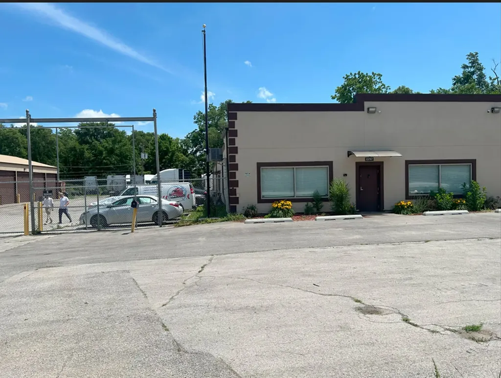 13747 Western Avenue Blue Island IL 60406