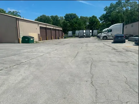 13747 Western Avenue Blue Island IL 60406