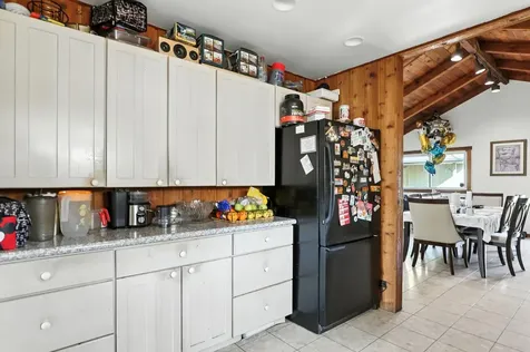 3814 West Sherwin Avenue Lincolnwood IL 60712
