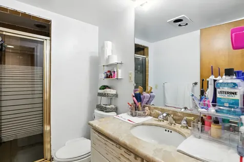 3814 West Sherwin Avenue Lincolnwood IL 60712