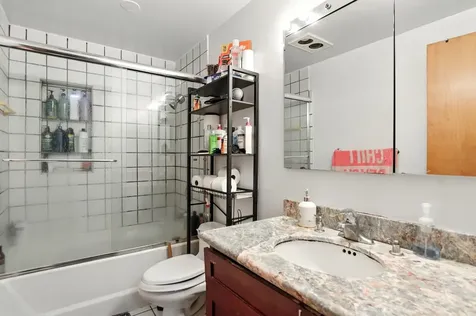 3814 West Sherwin Avenue Lincolnwood IL 60712
