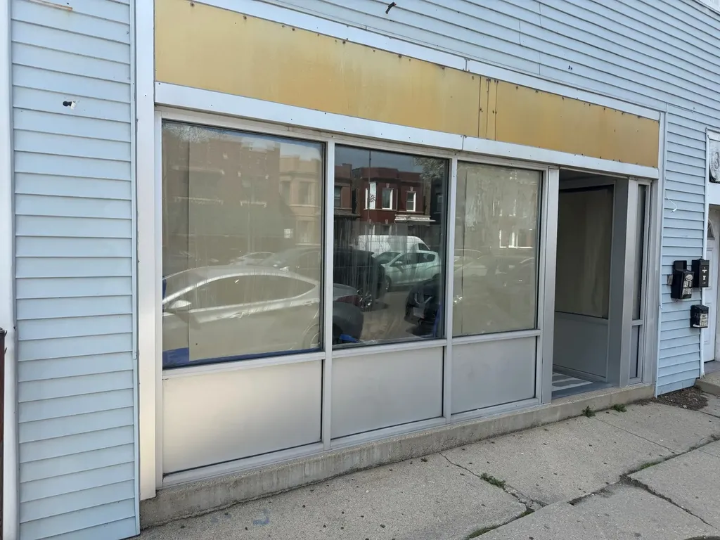 3614 North Ashland Avenue Chicago IL 60613