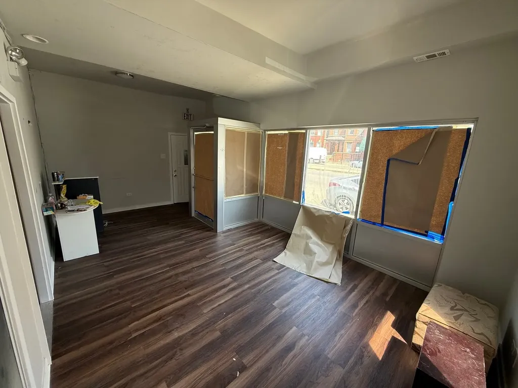 3614 North Ashland Avenue Chicago IL 60613
