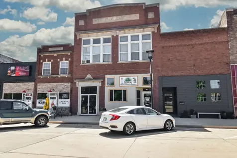 118 East Main Street Dwight IL 60420