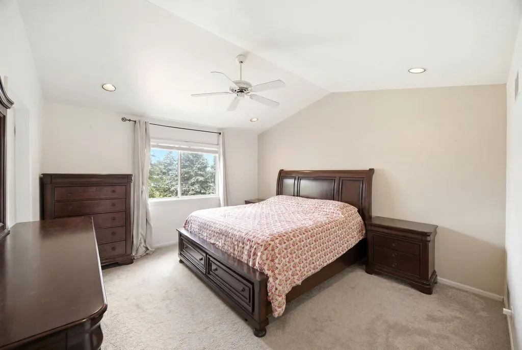 9 Tenneyson Court Lake In The Hills IL 60156