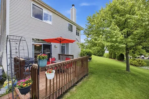 9 Tenneyson Court Lake In The Hills IL 60156