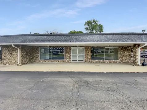 810 Front Street Mchenry IL 60050