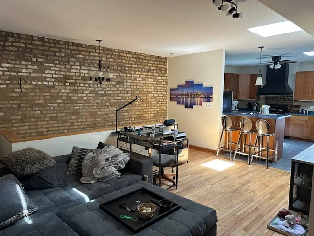 1004 North California Avenue Chicago IL 60622