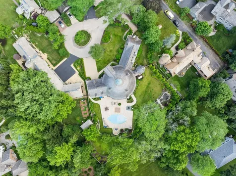 570 Hathaway Circle Lake Forest IL 60045