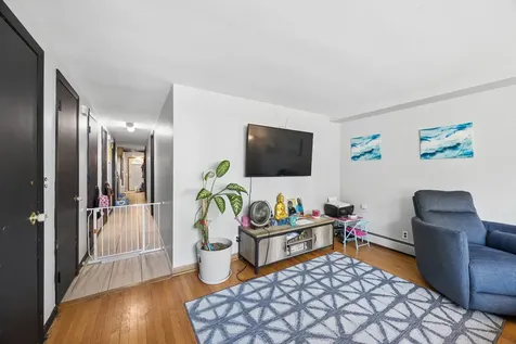 2209 North Long Avenue Chicago IL 60639