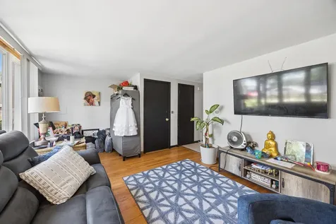 2209 North Long Avenue Chicago IL 60639