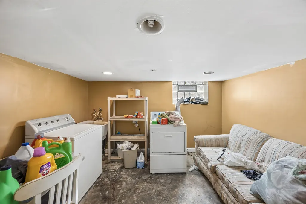10745 South Church Street Chicago IL 60643