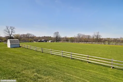 14080 West Old School Road Mettawa IL 60048