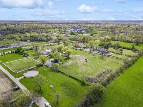 14080 West Old School Road Mettawa IL 60048