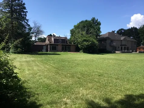 206 East Camp Mcdonald Road Prospect Heights IL 60070