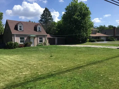 206 East Camp Mcdonald Road Prospect Heights IL 60070